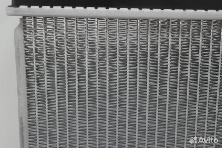 Радиатор охлаждения Субару Импреза 07