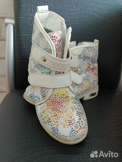 Ботинки демисезонные для девочки 27 размер