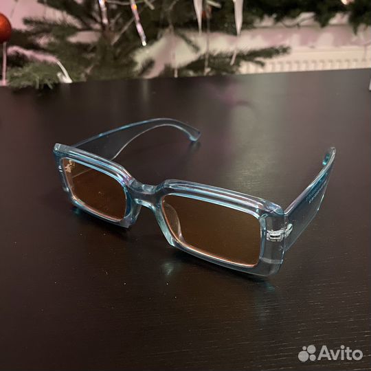 Розовые очки