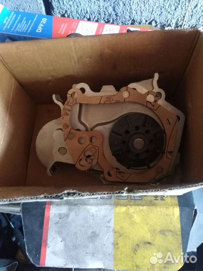 Запчасти на renault logan бу