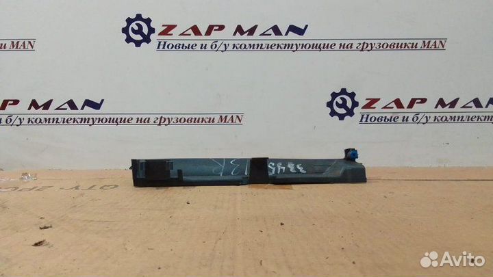 Накладка стойки лобового стекла правая Man Tgl Tgm