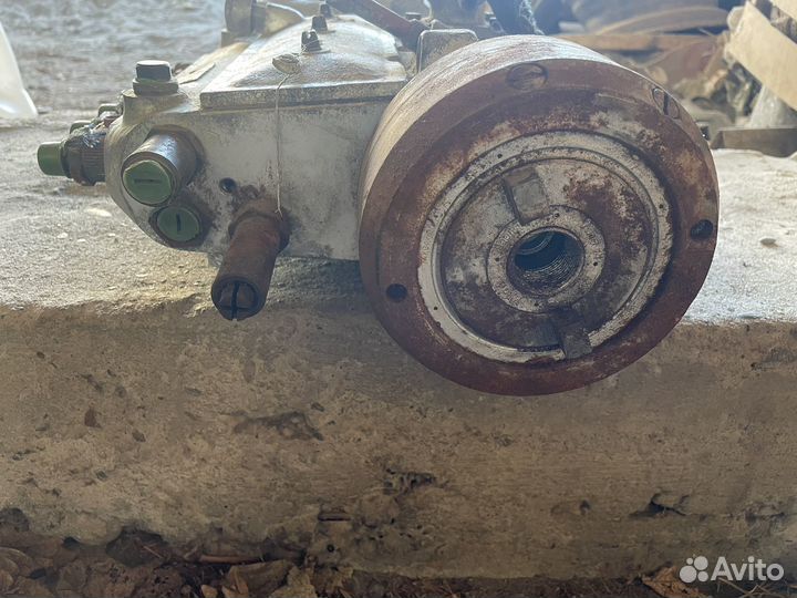 Топливный насос на ямз 236