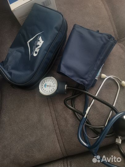 Тонометр механический новый