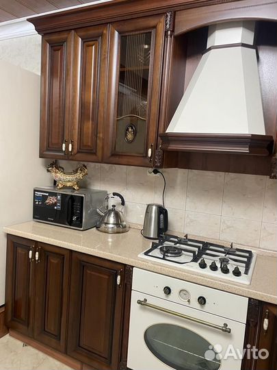 Кухонный гарнитур угловой