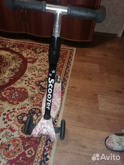 Самокат 3х колёсный детский