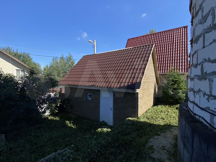 Дом 410 м² на участке 6 сот.