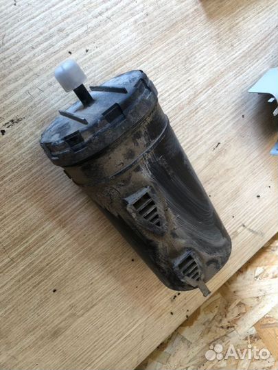 Корпус воздушного фильтра Mercedes-Benz S-Class