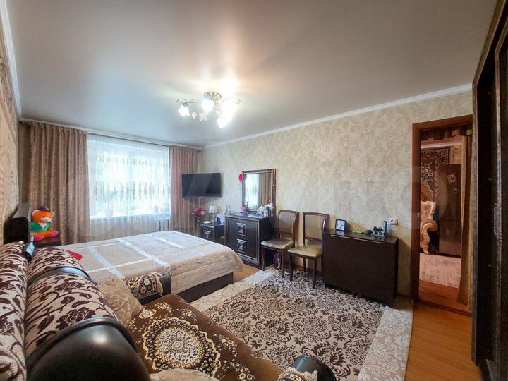 3-к. квартира, 54 м², 3/5 эт.