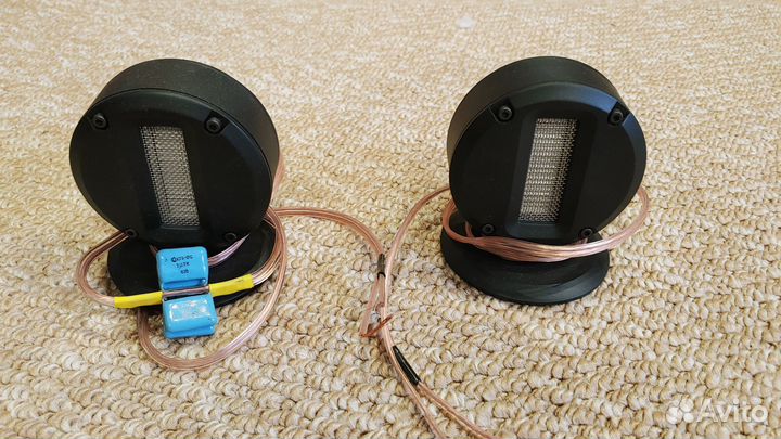 Ленточный твитер