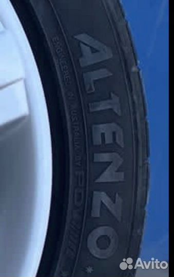 Колеса R 19 на bentley