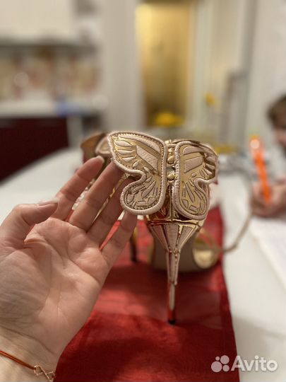 Босоножки женские 37 размер