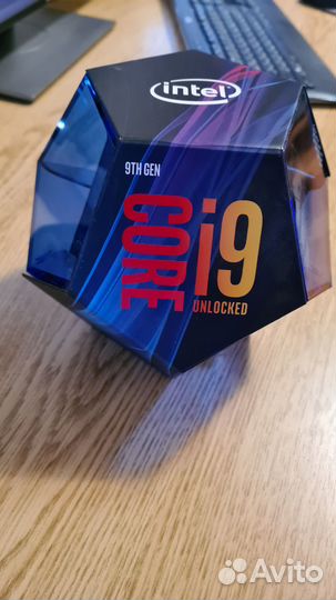 Box (коробка) от intel core i9-9900K