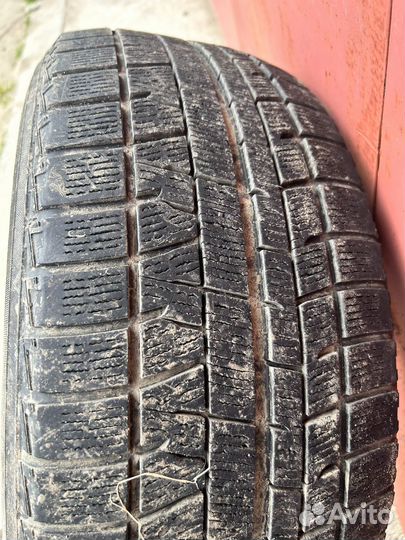 Yokohama Ice Guard IG50+ 215/55 R17 87C