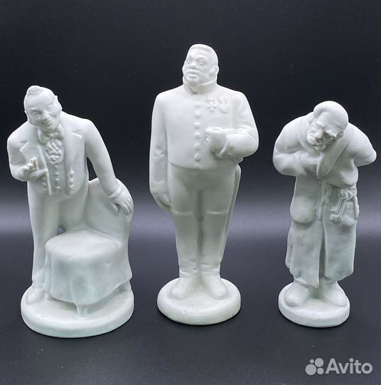 Комплект статуэток. «Мертвые души» Лфз. Фарфор