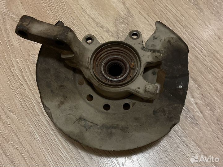 Поворотный кулак ваз