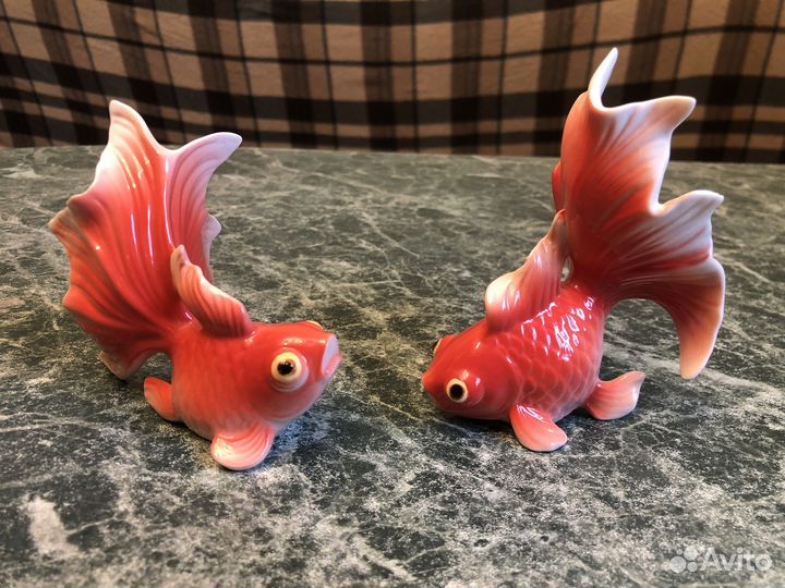 Статуэтки рыбки фарфор пара
