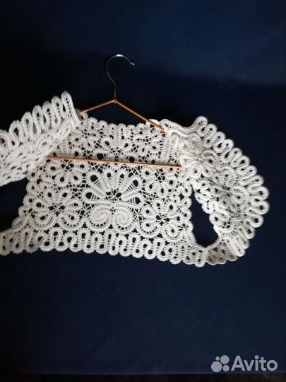 Вологодское кружево-жилетка,салфетки на 8 марта