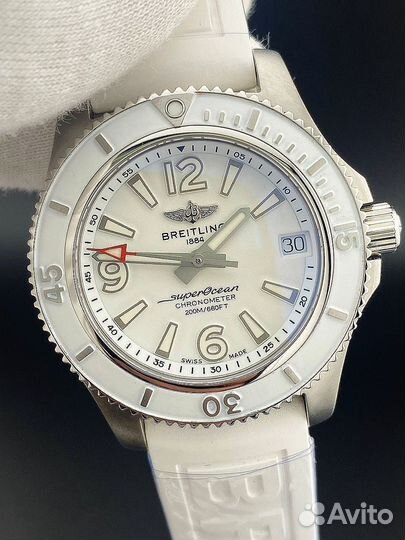 Часы женские Breitling36mm