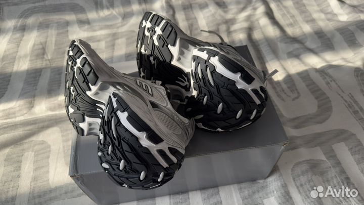 Balenciaga кроссовки 10 xl новые