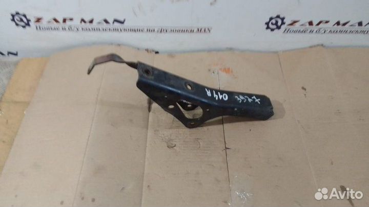 Кронштейн кабины правый Man Tga Tgx