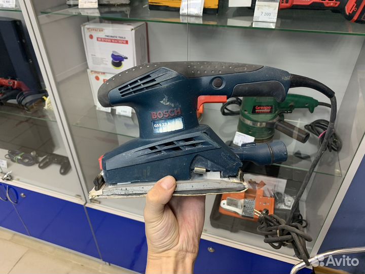 Вибрационная шлифмашина Bosch GSS 23 A