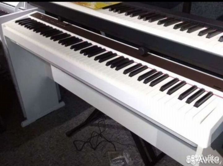 Пианино Nux S3-10 на Корпусной стойке, 3 педали