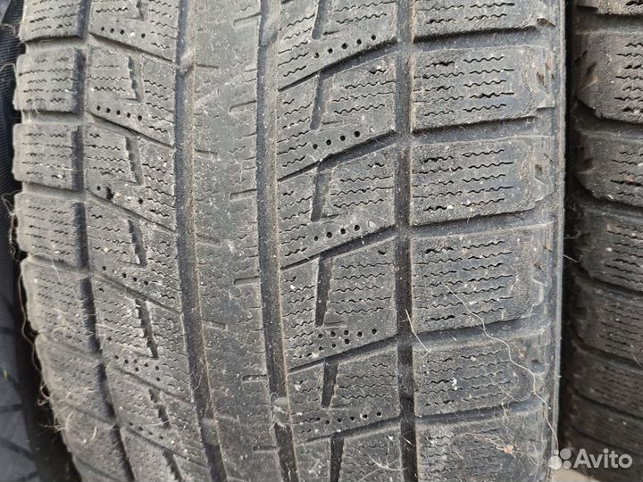 Bridgestone Blizzak Revo2 205/55 R16