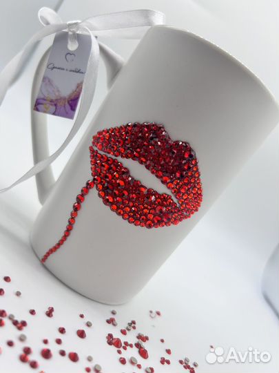 Кружка со стразами