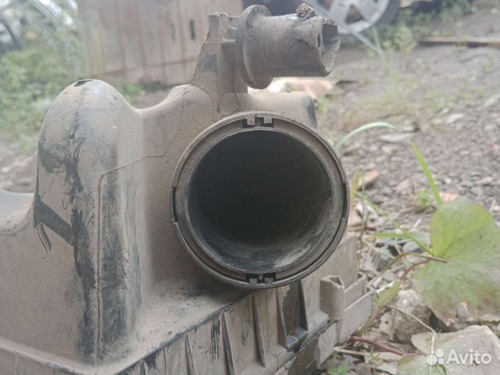 Корпус воздушного фильтра opel astra h