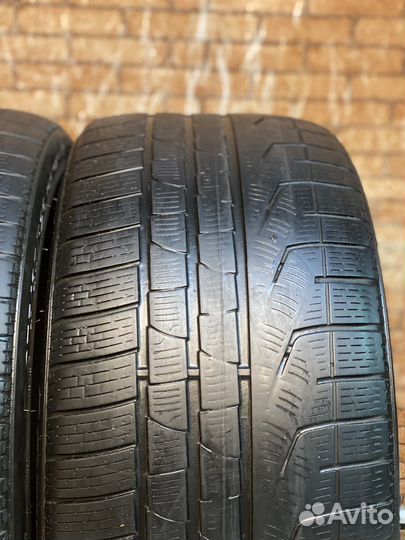 Pirelli Winter Sottozero II 275/35 R20