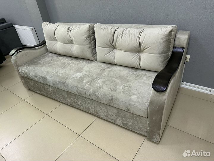 Диван 