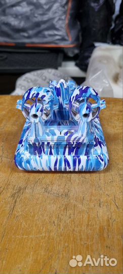 Амфибия на воздушной подушке, военный катер