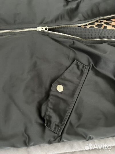 Куртка-бомбер утеплённая женская levis