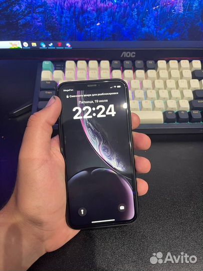 iPhone Xr, 64 ГБ