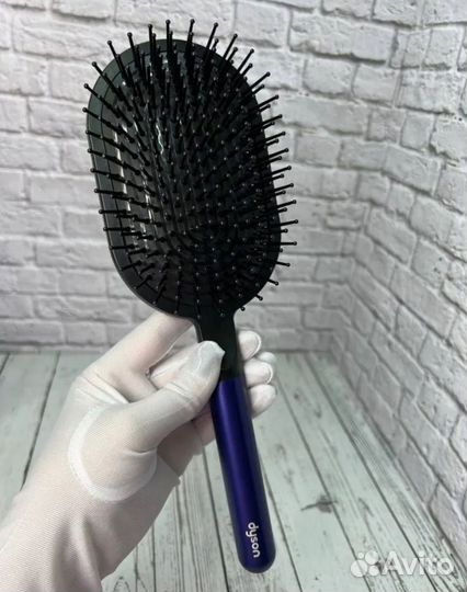 Расческа Dyson