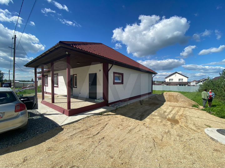 Коттедж 155 м² на участке 10,4 сот.