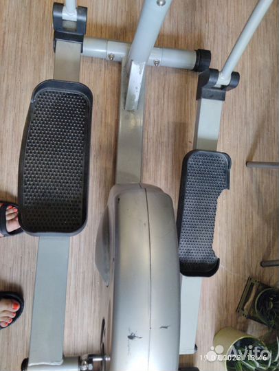 Эллиптический тренажер torneo