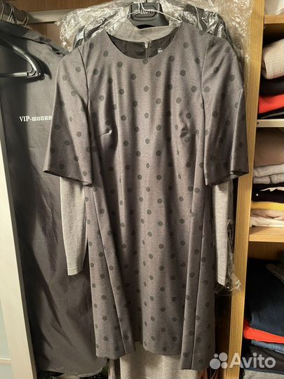 Dolce & Gabbana платье 38 размер