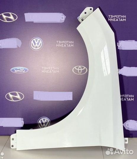 Крыло левое Ford focus 3 белое