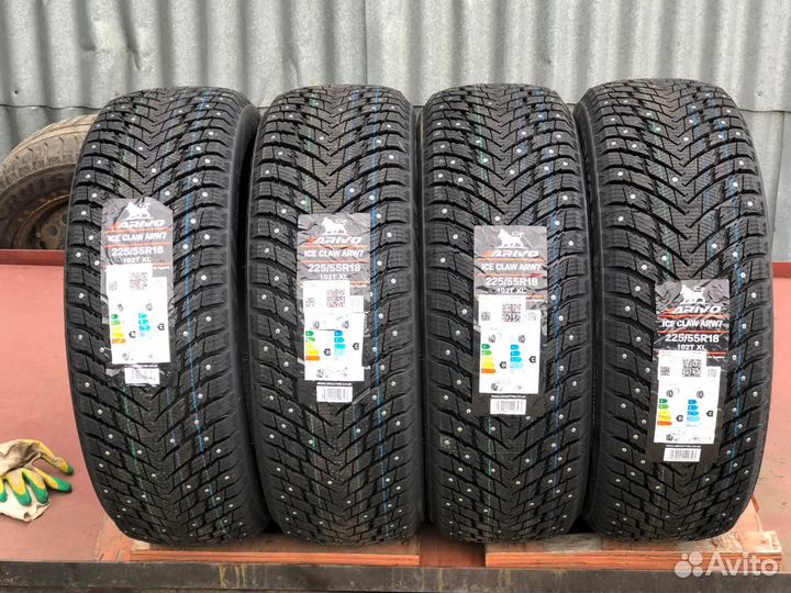 Arivo Ice Claw ARW7 225/55 R18 102T