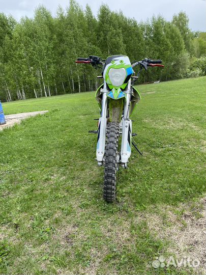 Продам racer enduro 200