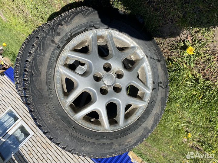 Комплект зимней резины R15