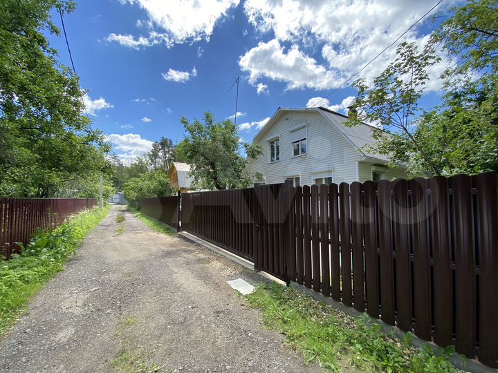 Дом 90 м² на участке 8,2 сот.