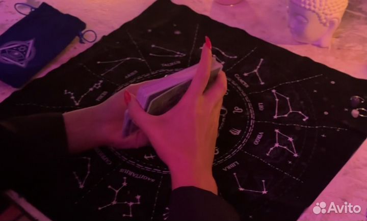 Девичник с тарологом