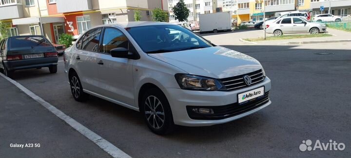 Volkswagen Polo 1.6 AT, 2016, 99 880 км