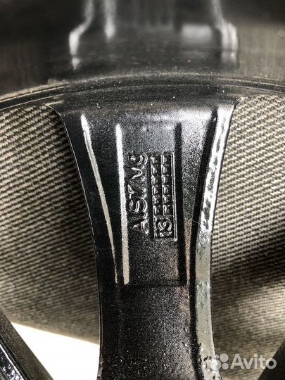 Оригинальные диски audi r17 оригинал