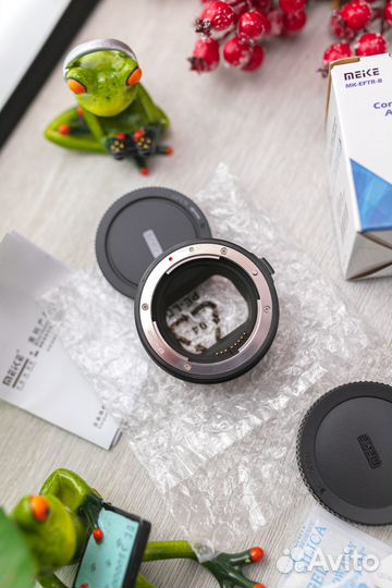 Адаптер Meike Control Ring EF-EOS R для R8 R6 RP