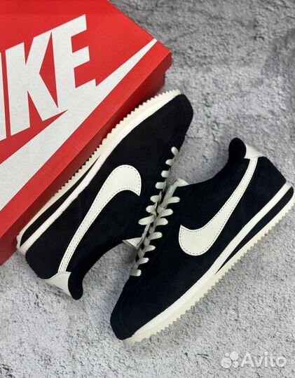 Кроссовки nike cortez