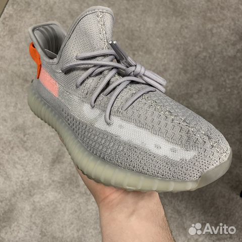 Кроссовки Adidas Yeezy boost 350 v2