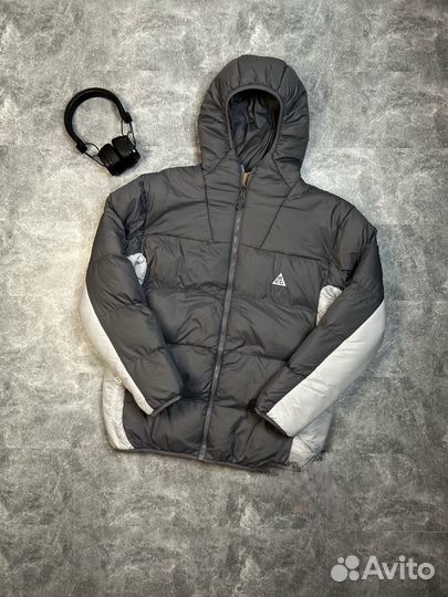 Пуховик Nike ACG